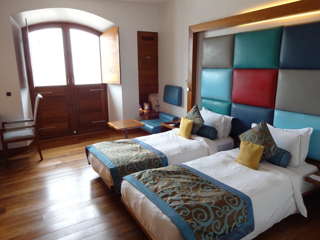 Hotel The Promenade Puducherry Exterior foto
