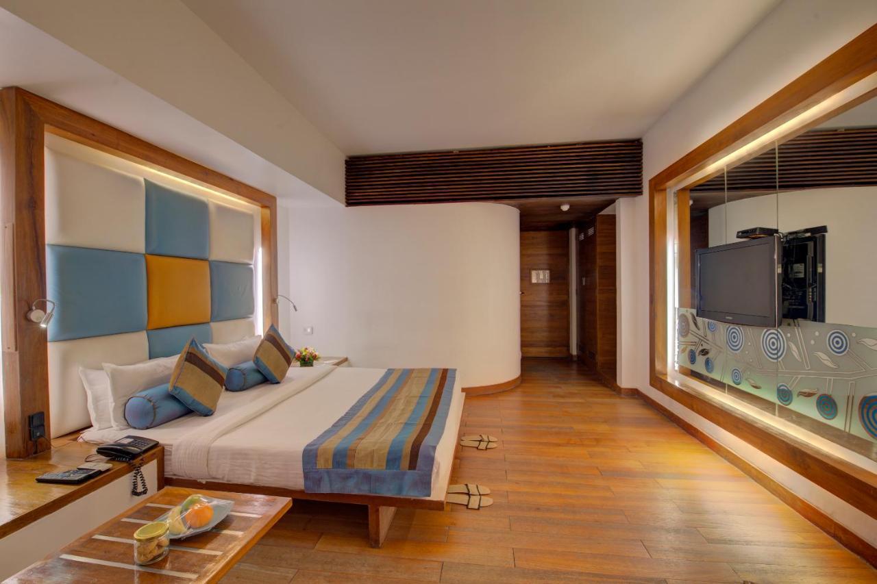 Hotel The Promenade Puducherry Exterior foto